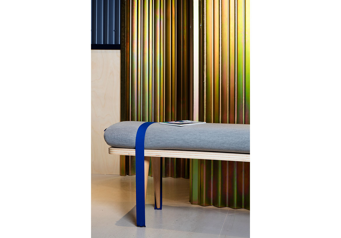 On The Road Bench - Image 4