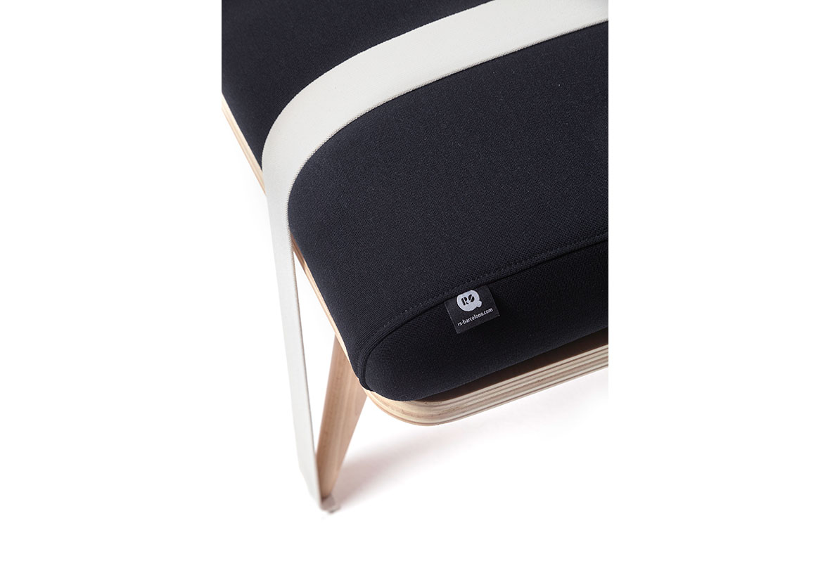 On The Road Bench - Image 9