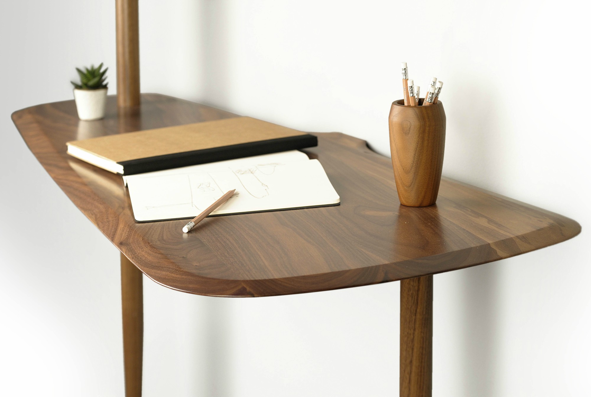 Única Desk - Image 4