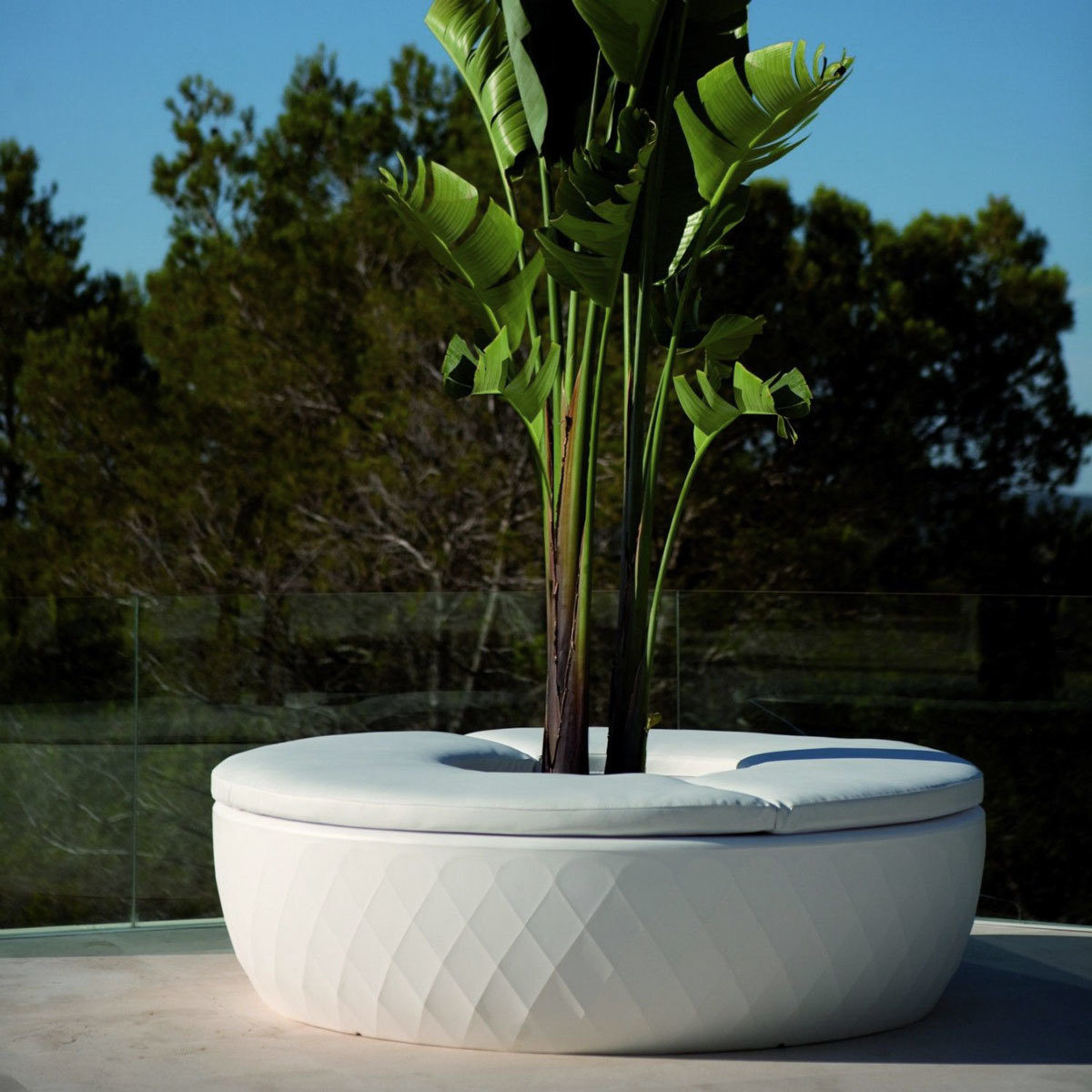 Vases Island Bench - Image 6