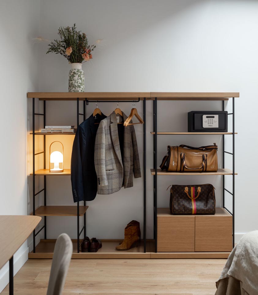 Bost Wardrobe - Image 4