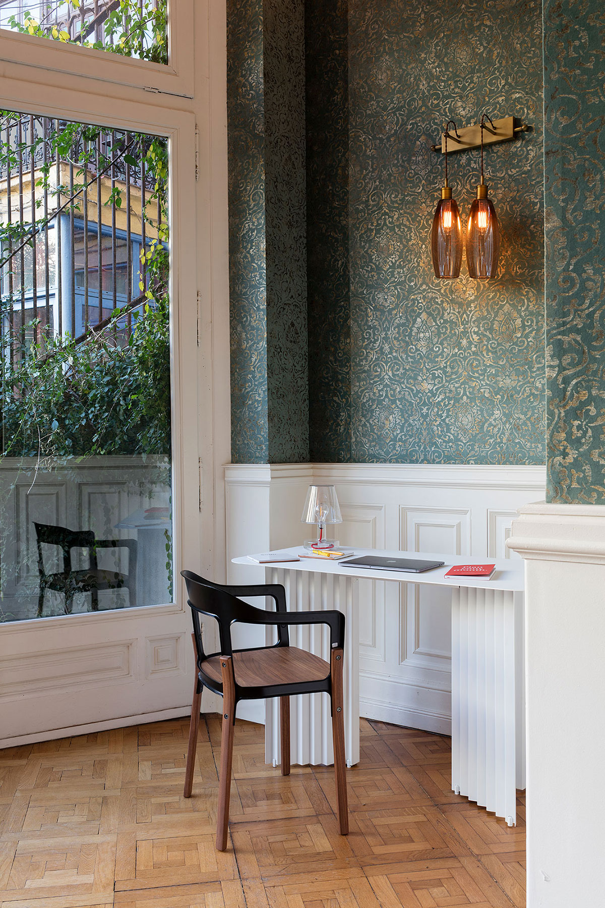 Plec Steel Desk - Image 3