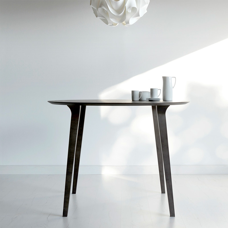 Lau Round Table - Image 10