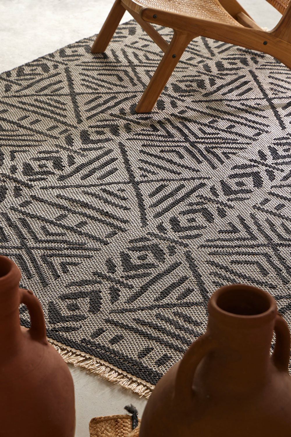 Lightly - Indoor and Outdoor Rug - Image 4