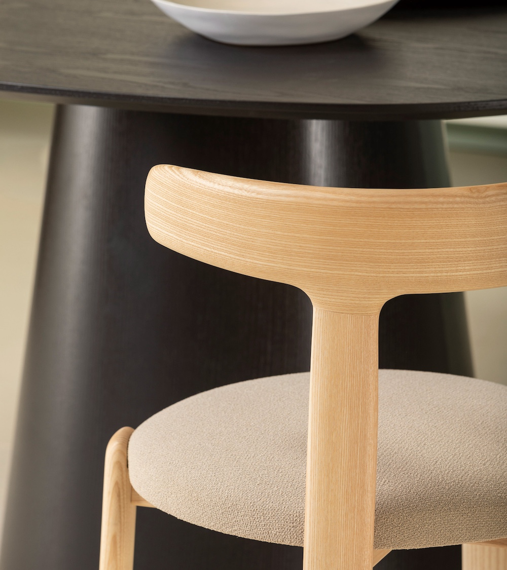 Tura Chair - Image 5