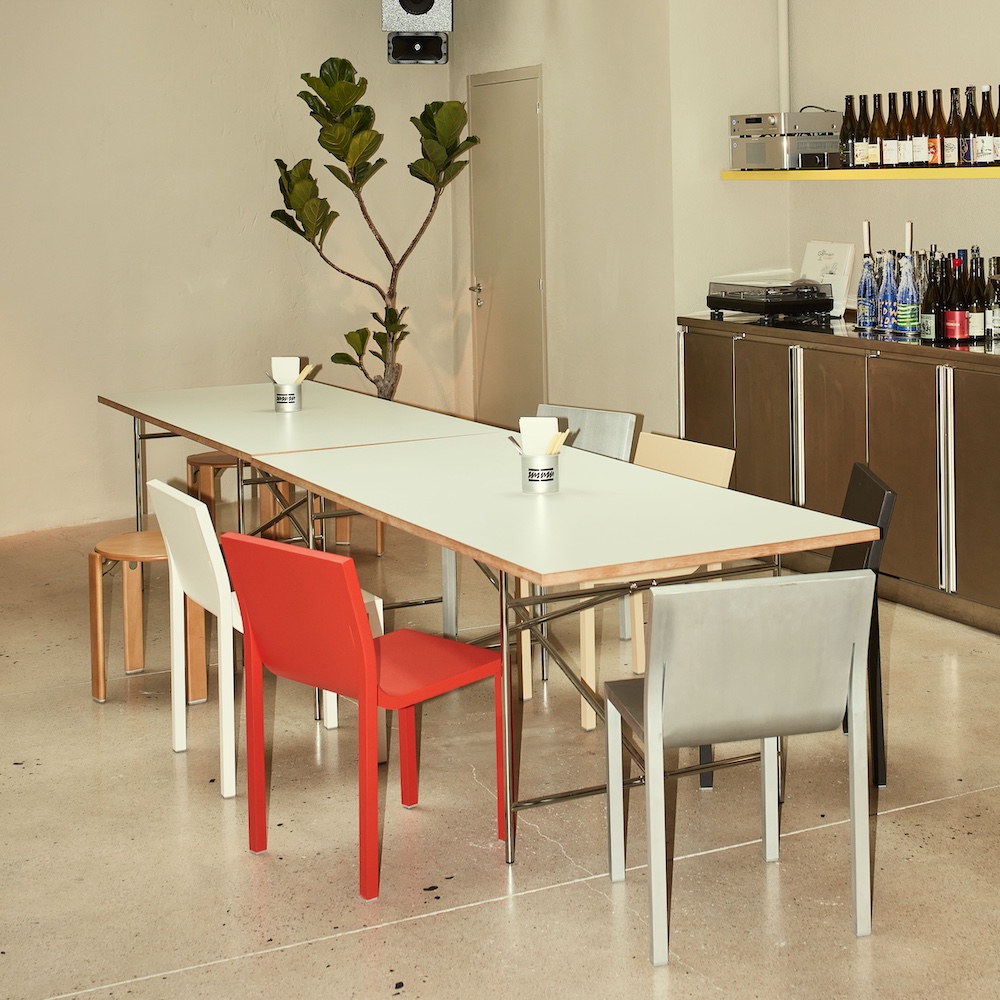 Stedelijk Chair Colour - Image 9